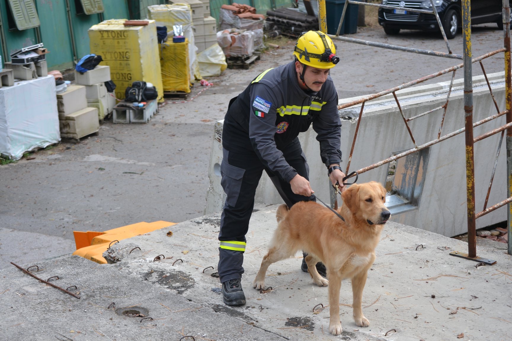 Steel Dogs Padova - Unita cinofila in azione
